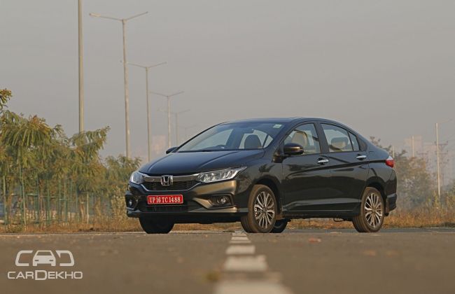 www.cardekho.com